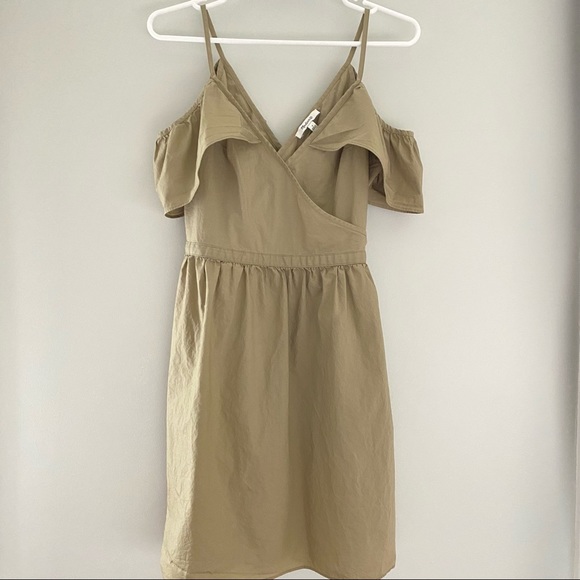 Madewell Khaki Cold-Shoulder Ruffle Dress size 2 - Picture 3 of 5